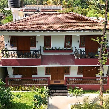 Villa Barbosa, 2 Bhk Villa & Luxury Rooms Near Colva, Sernabatim, Benaulim Beach Екстериор снимка