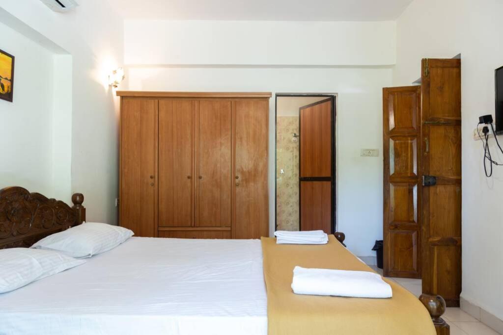 Villa Barbosa, 2 Bhk Villa & Luxury Rooms Near Colva, Sernabatim, Benaulim Beach Екстериор снимка