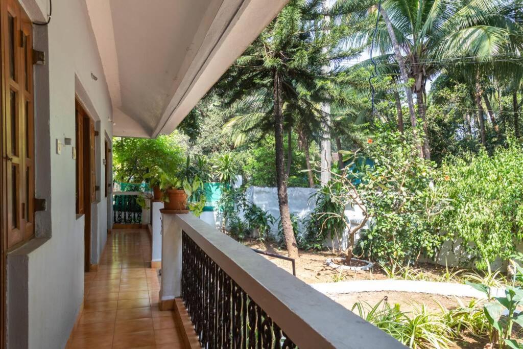 Villa Barbosa, 2 Bhk Villa & Luxury Rooms Near Colva, Sernabatim, Benaulim Beach Екстериор снимка