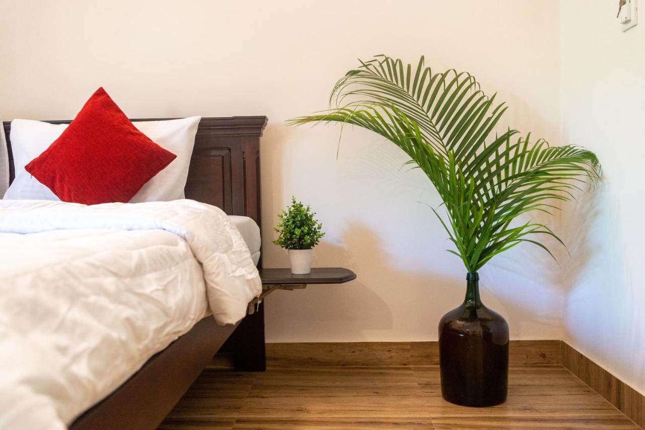 Villa Barbosa, 2 Bhk Villa & Luxury Rooms Near Colva, Sernabatim, Benaulim Beach Екстериор снимка
