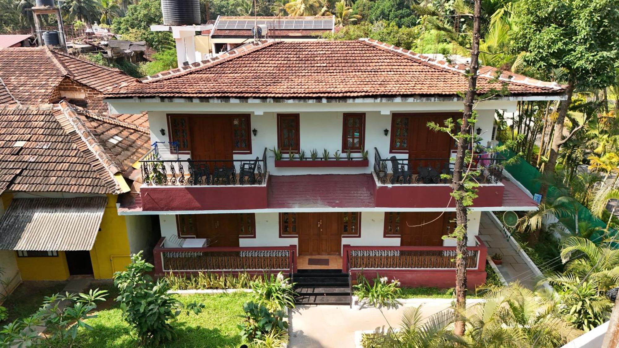Villa Barbosa, 2 Bhk Villa & Luxury Rooms Near Colva, Sernabatim, Benaulim Beach Екстериор снимка